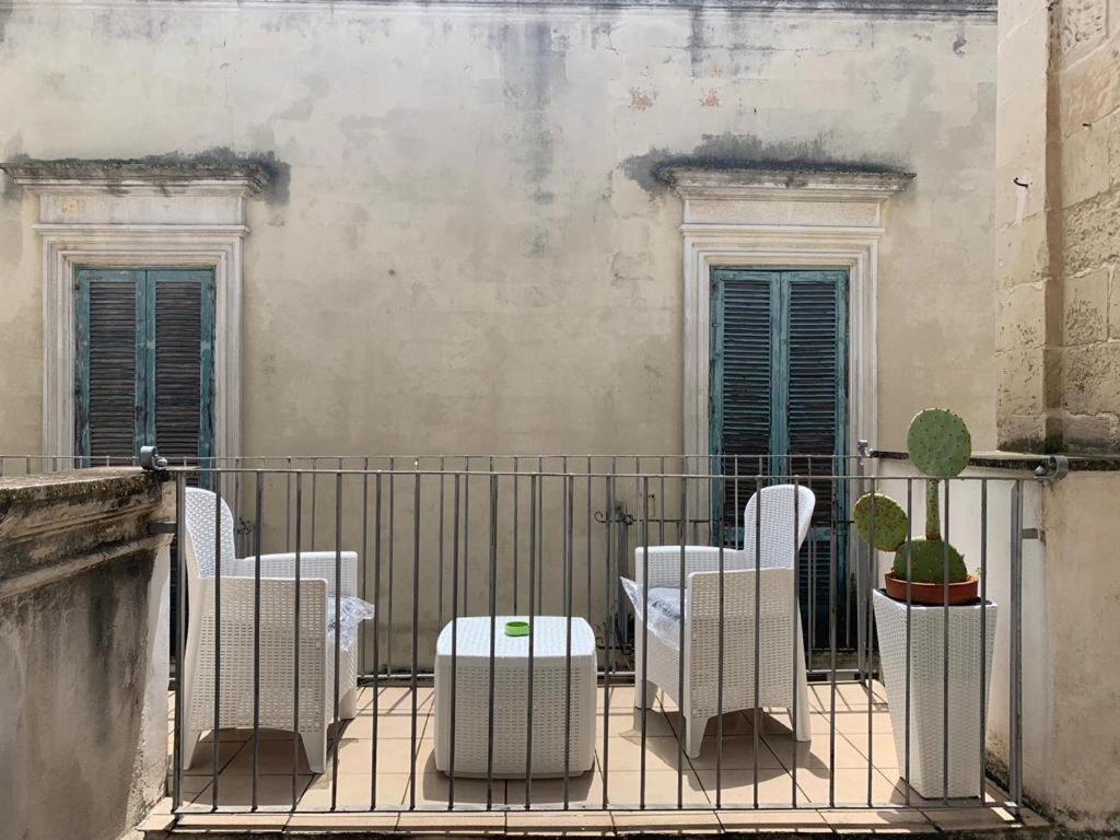 Convivo Apartment Palazzo Galateo Лече Екстериор снимка