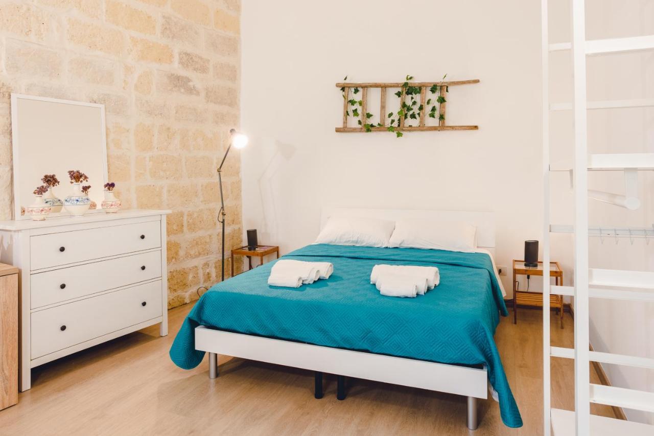 Convivo Apartment Palazzo Galateo Лече Екстериор снимка