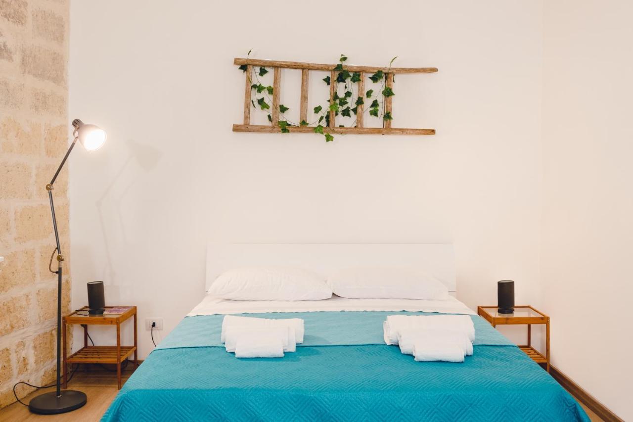 Convivo Apartment Palazzo Galateo Лече Екстериор снимка