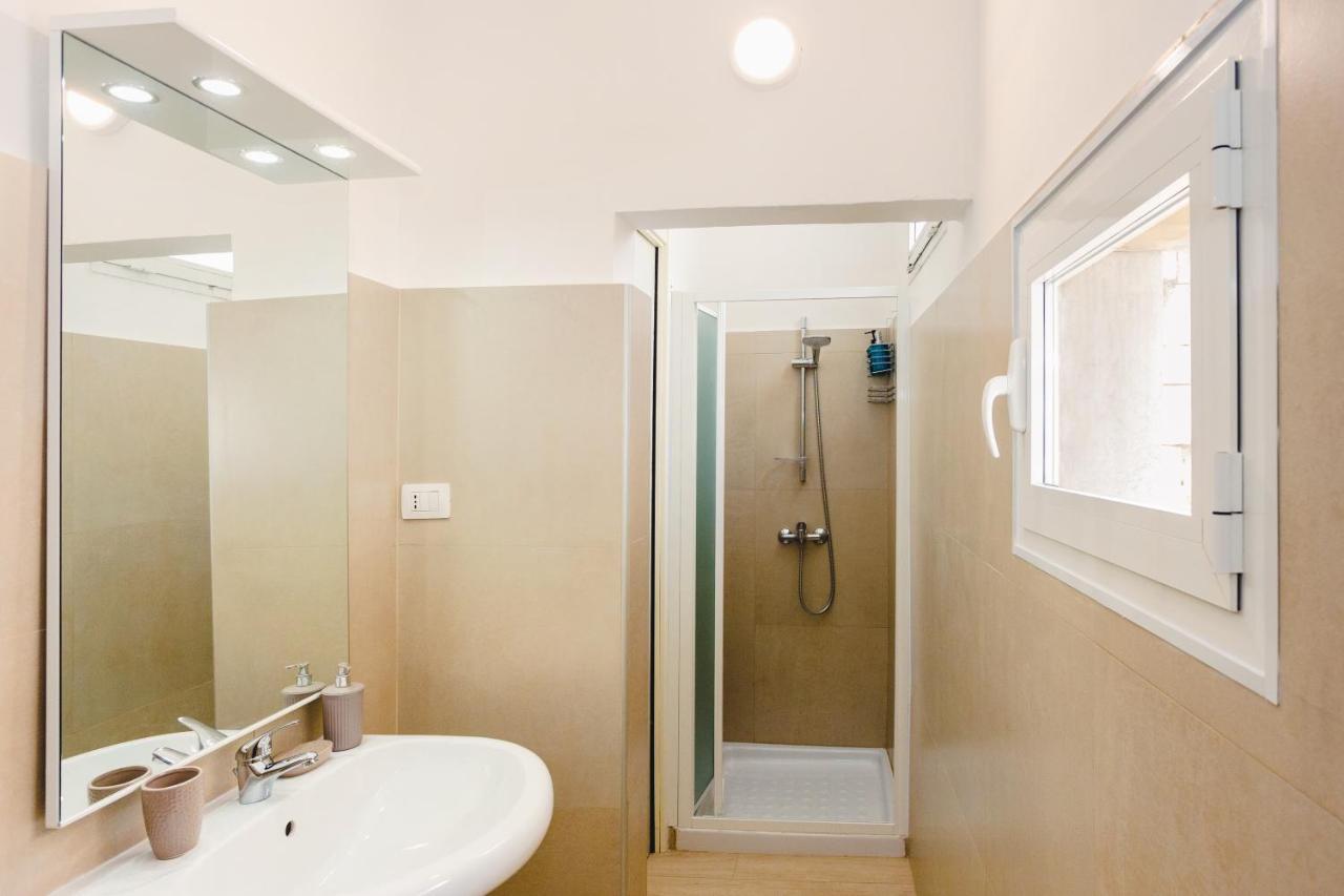 Convivo Apartment Palazzo Galateo Лече Екстериор снимка
