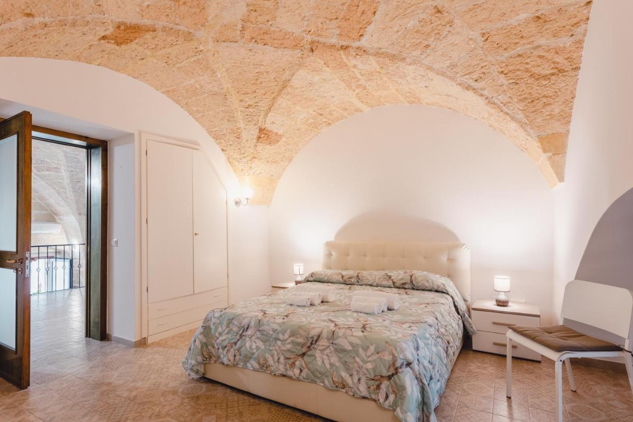 Convivo Apartment Palazzo Galateo Лече Екстериор снимка