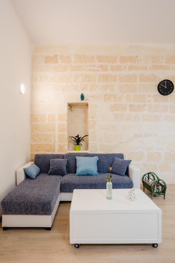 Convivo Apartment Palazzo Galateo Лече Екстериор снимка
