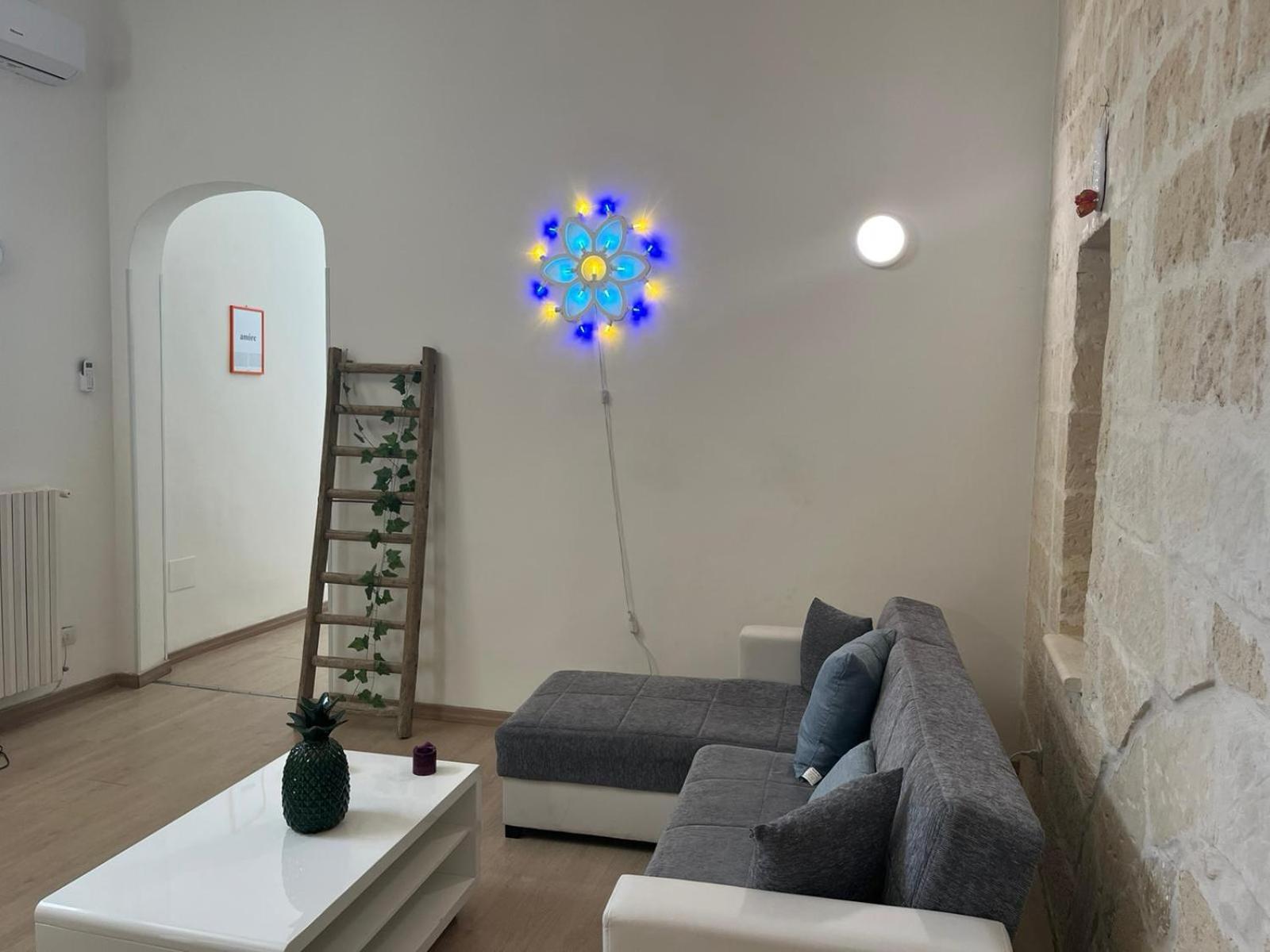 Convivo Apartment Palazzo Galateo Лече Екстериор снимка